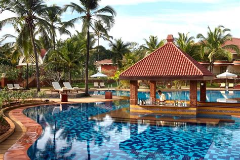 beachfront resorts in goa|Caravela Beach Resort Goa .